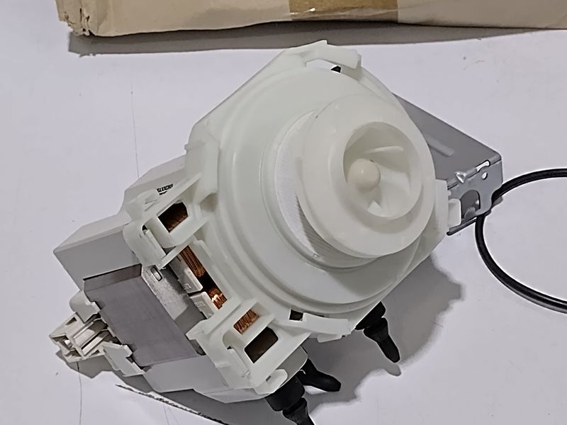 Motore Motopompa Lavastoviglie Whirlpool Ignis CP045