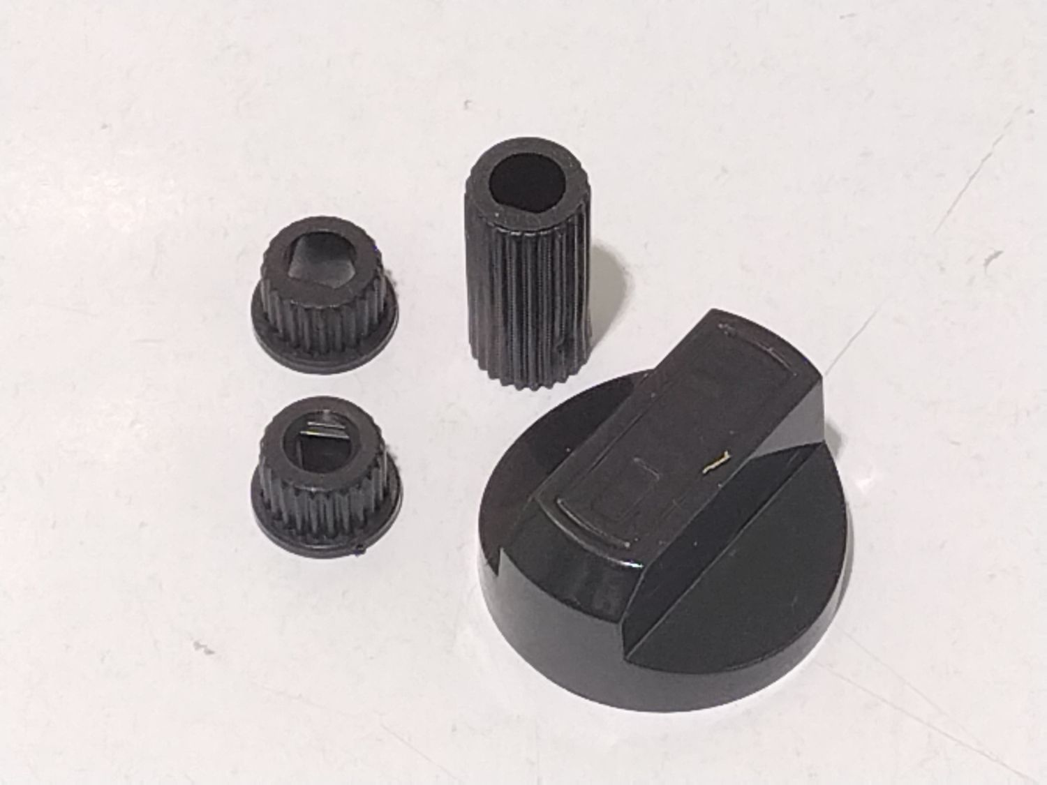 Manopola Universale Con 3 Adattatori Forno Fornetto E Cucina