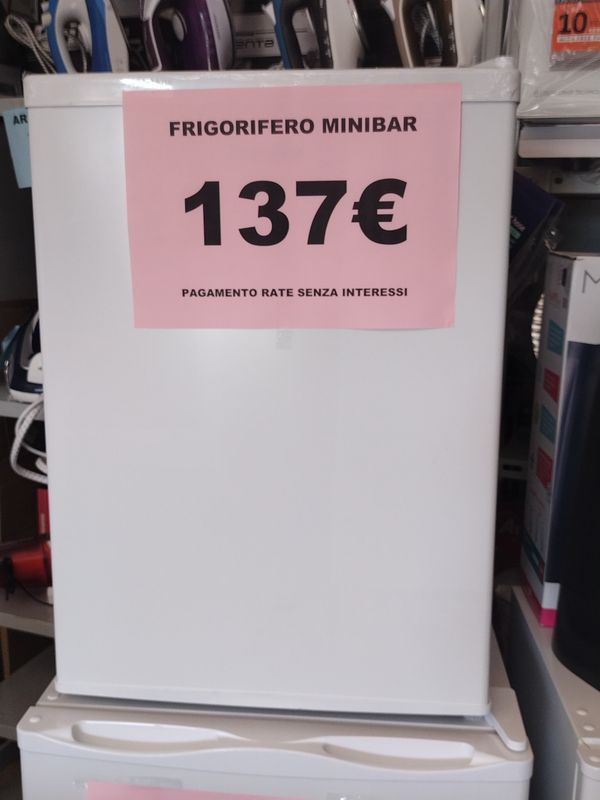 Frigorifero Minibar H62cm Comfee