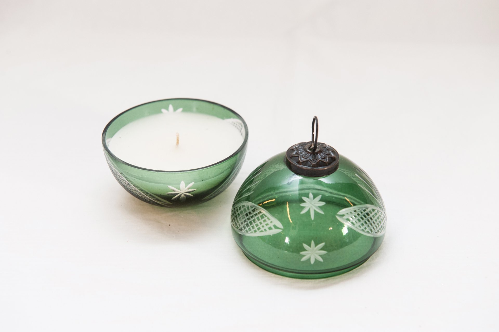 CANDELA PROFUMATA SFERA VETRO VERDE