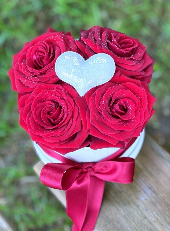 Floral box mini con 4 rose 35,00€