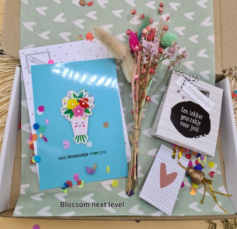 Een bloemetje voor jou  brievenbus cadeau