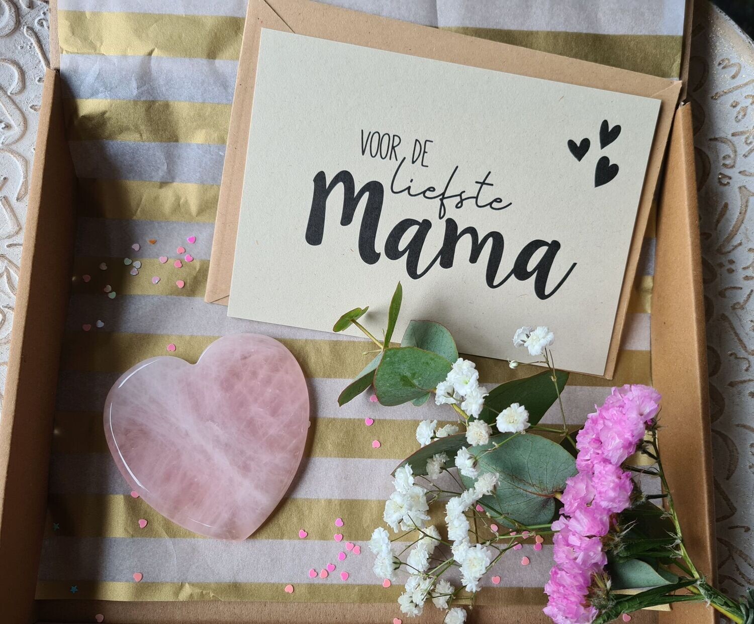 Rozekwarts  hart voor mama  brievenbus cadeau