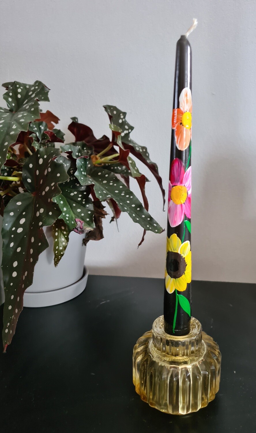 Glazen kandelaar met unieke flower candle