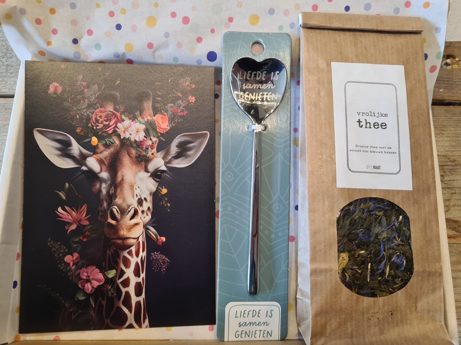 liefde is...  brievenbus cadeau