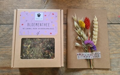 bloemen thee brievenbus cadeau