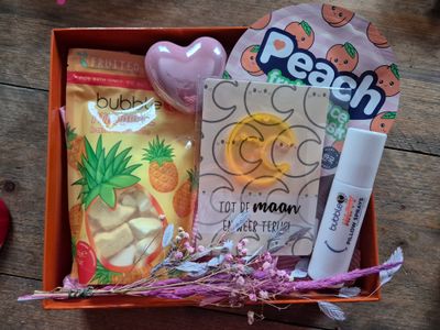 tot de maan en terug cadeau set