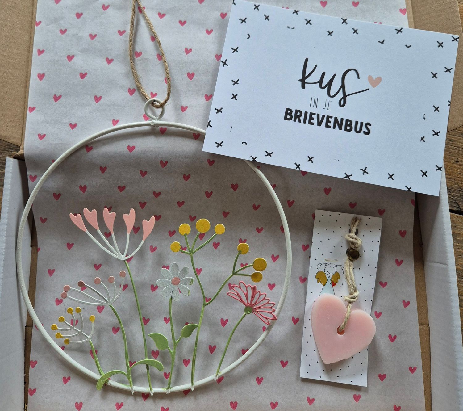 bloemenhanger  brievenbus cadeau