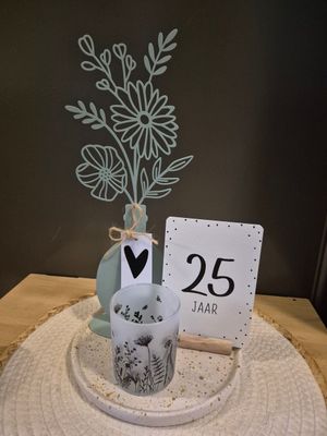 Big flower giftset voor 25 jarig huwelijk