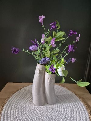 duo vaasje met zijdebloemen