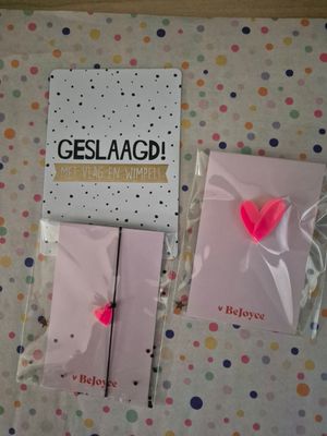 Yesss Geslaagd hartjes giftset