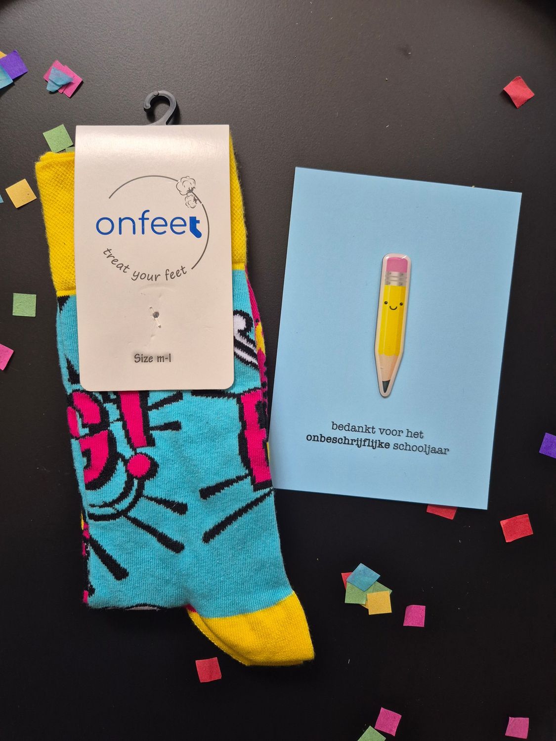 Meester  cadeau-Onfeet sokken met een originele kaart