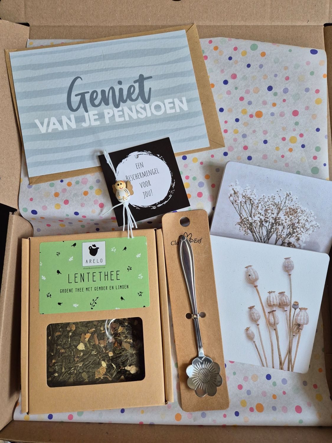 Geniet van je pensioen  brievenbus cadeau