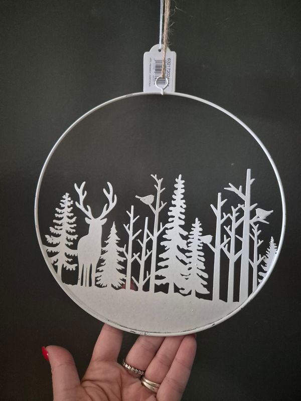 krans met bosdecoratie/hanger/wit/posiwio collectie/winter/kerst/deco/