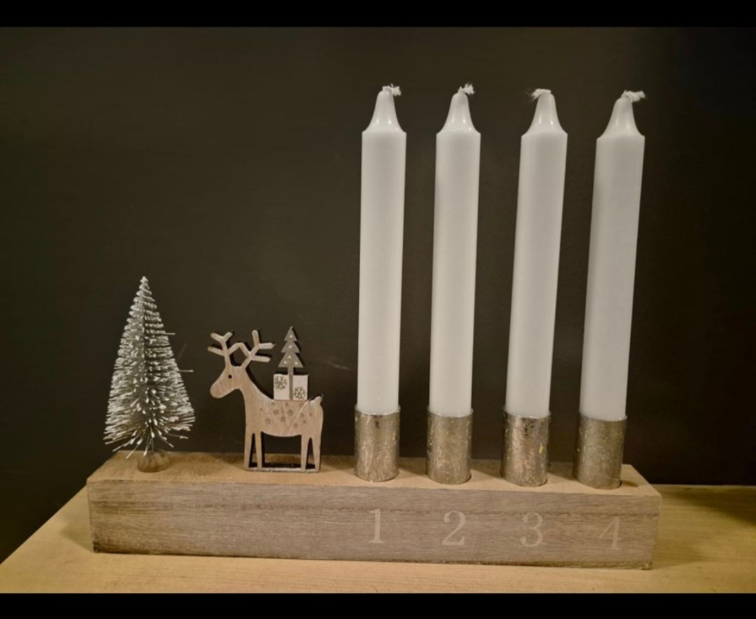 Smalle adventkandelaar rudolf