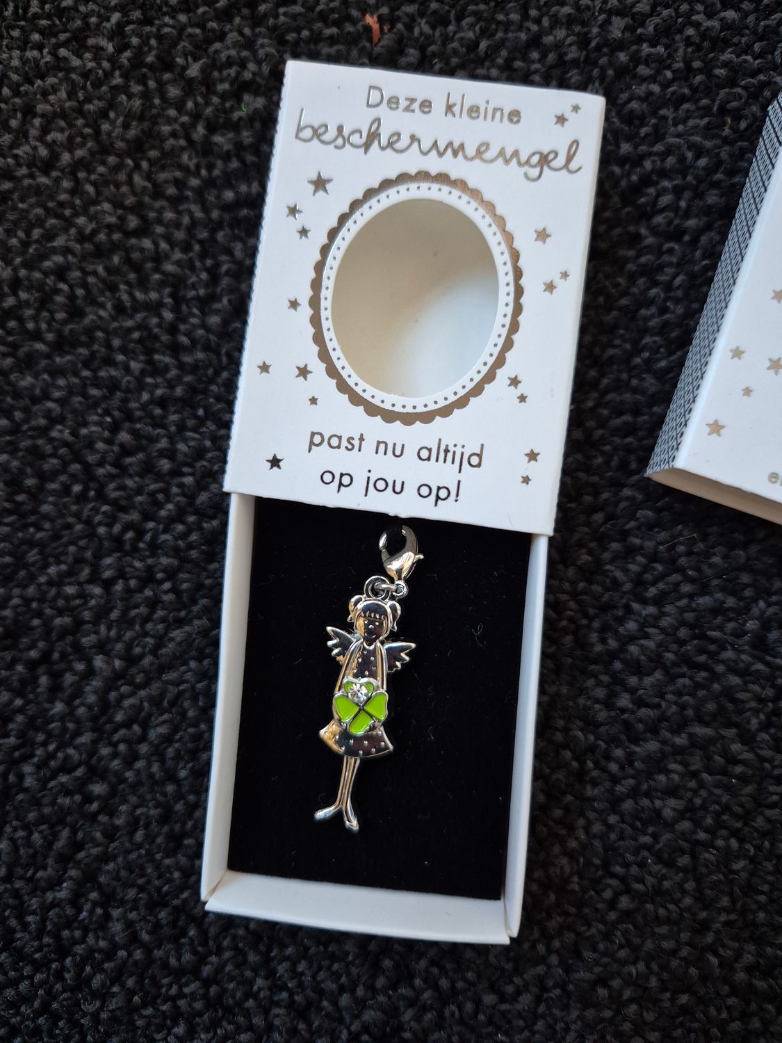 beschermengel in een doosje