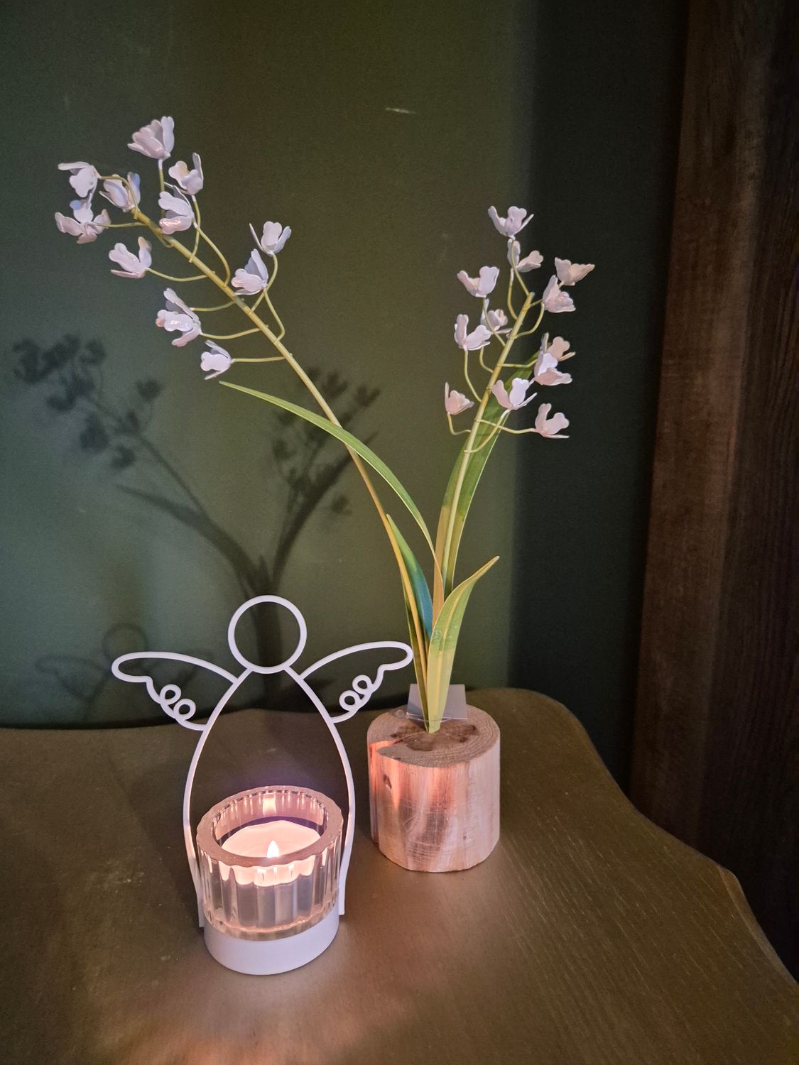 Engel waxine lichtje met decoratie