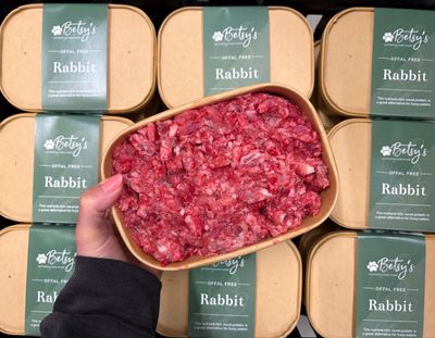 Betsy's Offal Free Rabbit (1kg)