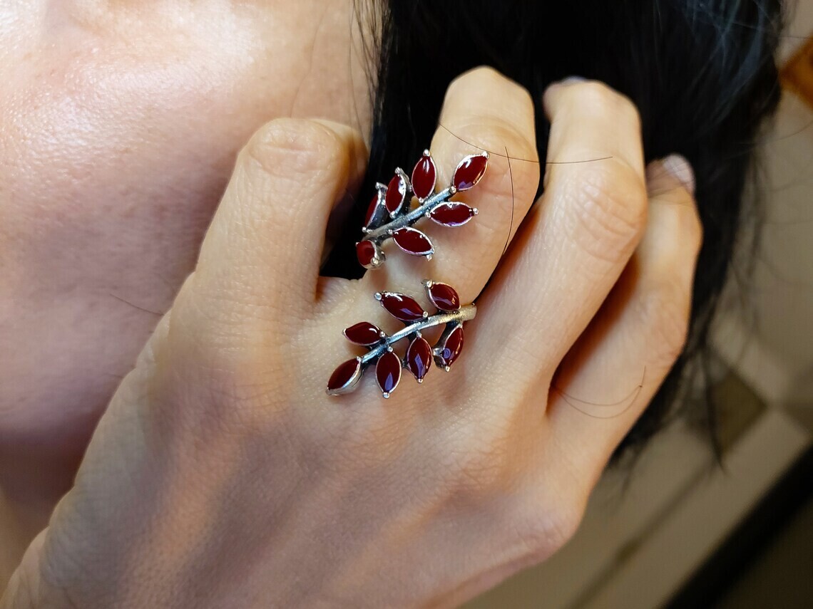 Silver Enamel Olive LEAF Knuckle Ring, Tree Branch Fern Ring - Handmade - RED