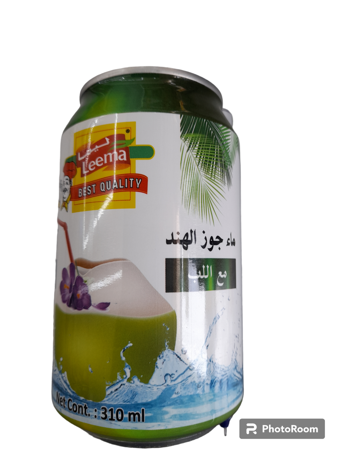شراب ماء جوز الهند مع اللب