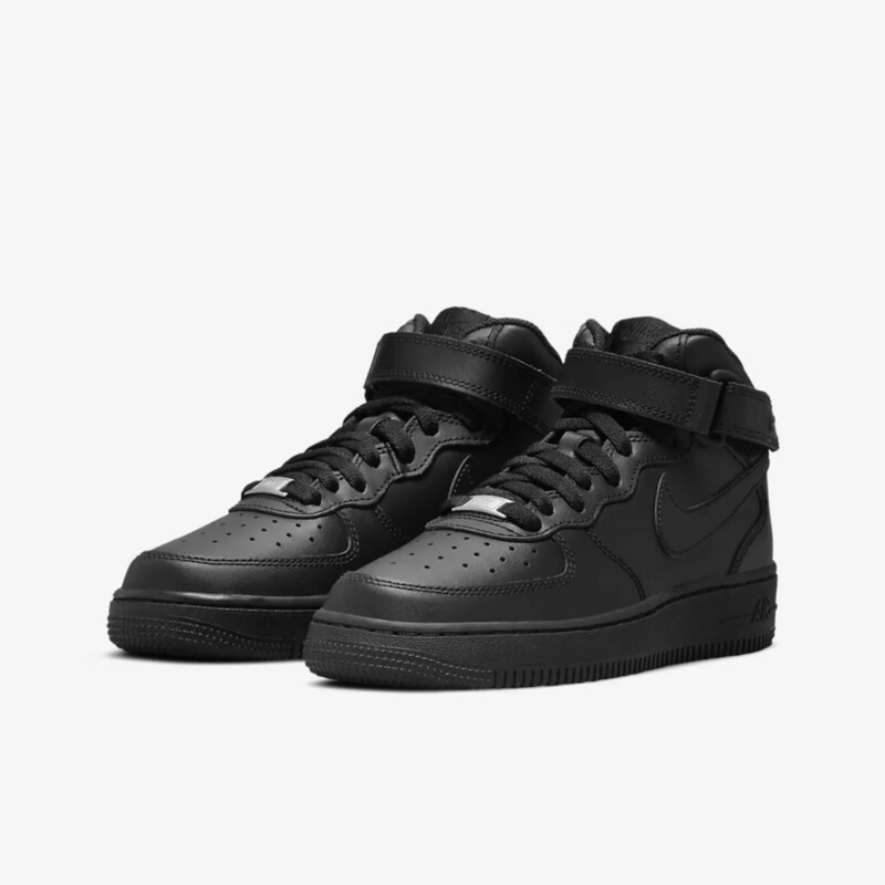 Nike Air Force 1 Mid Black Older Kids' Shoe Nike Air Force 1 Mid Black Older Kids' Shoe