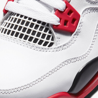Air Jordan 4 Retro OG &#39;Fire Red&#39; 2020