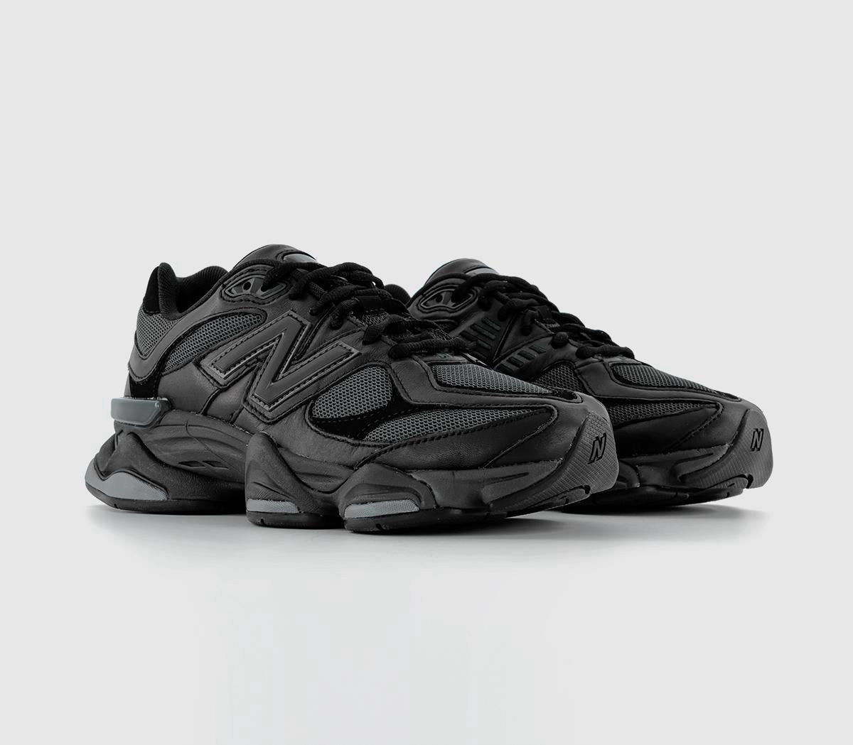 New Balance 9060 Triple Black 