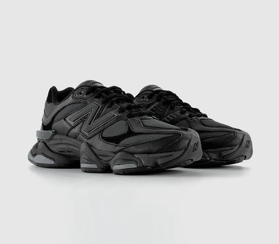 New Balance 9060 Triple Black 