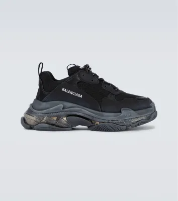 BALENCIAGA TRIPLE S CLEAR SOLE IN BLACK
