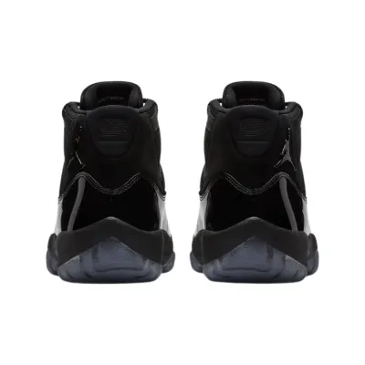 AIR JORDAN 11 CAP &amp; GOWN