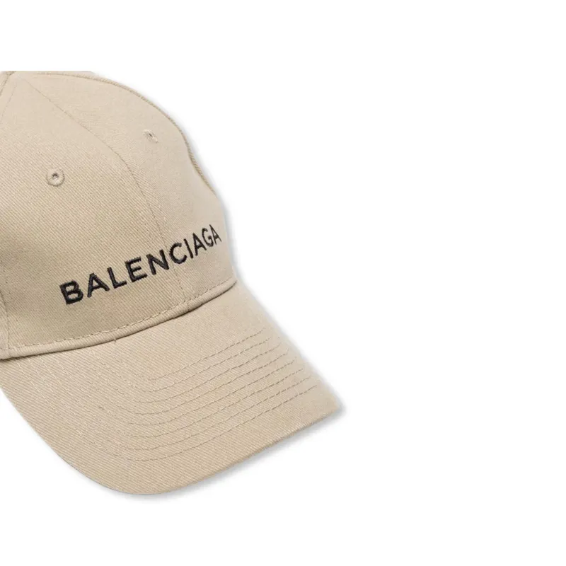 BALENCIAGA LOGO EMBROIDERED BASEBALL CAP Beige