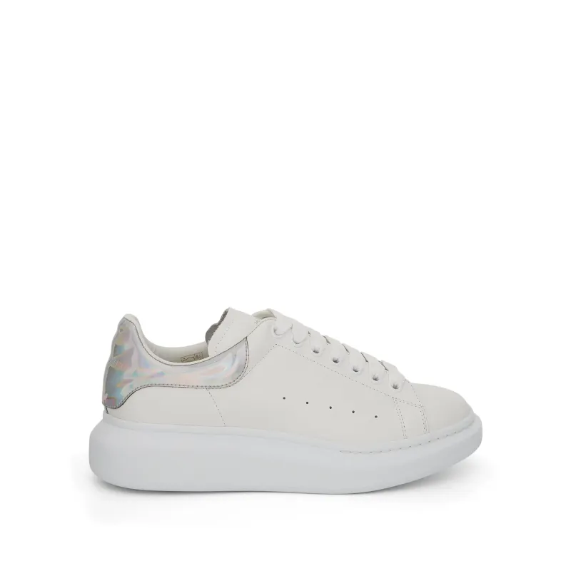 ALEXANDER McQUEEN Sneakers in White/Silver