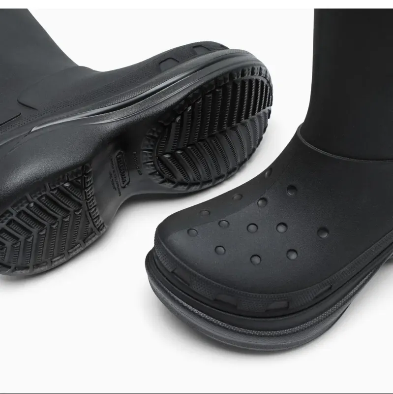 BALENCIAGA X CROCS CHUNKY RAIN BOOTS - BLACK