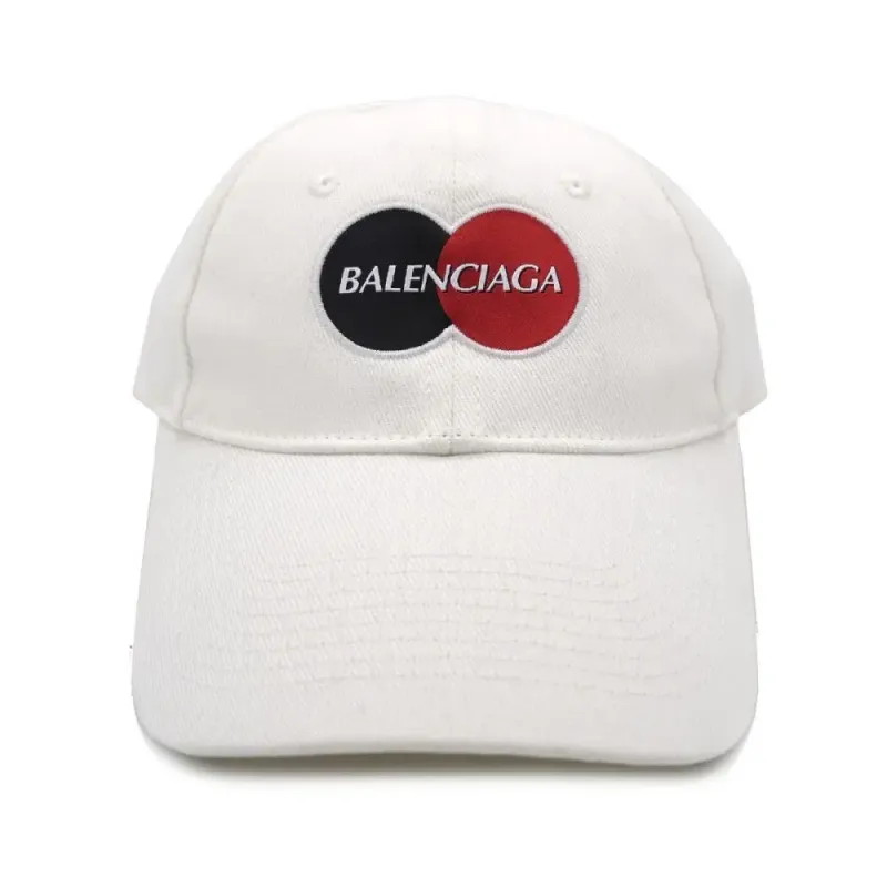 BALENCIAGA White Mastercard Cap
