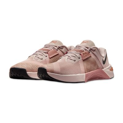 Nike Metcon 10 cor Particle Pink/Black/Silt Red Women 