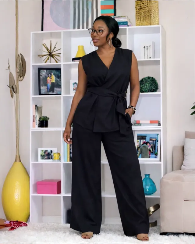 Fato Feminino Colete V + Calça Pantalona Preto