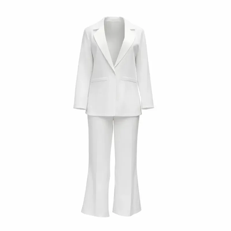 Fato Feminino Branco Elegante com Corte Alfaiataria | Angola