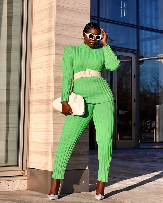 Fato Premium Knit Verde Esculpido