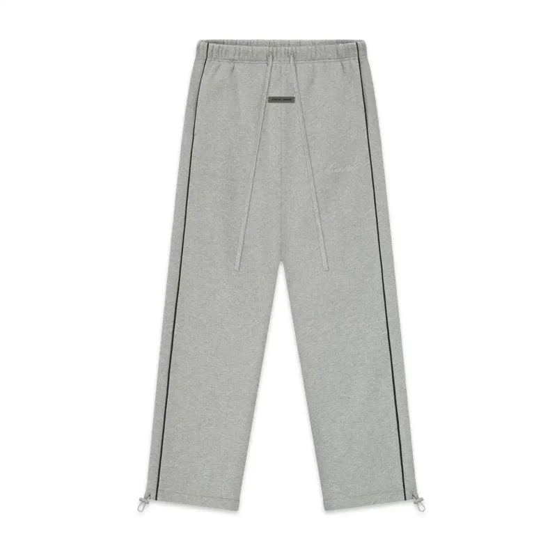 Fear of God Essentials Relaxed Fleece sweatpants na cor Cinza.