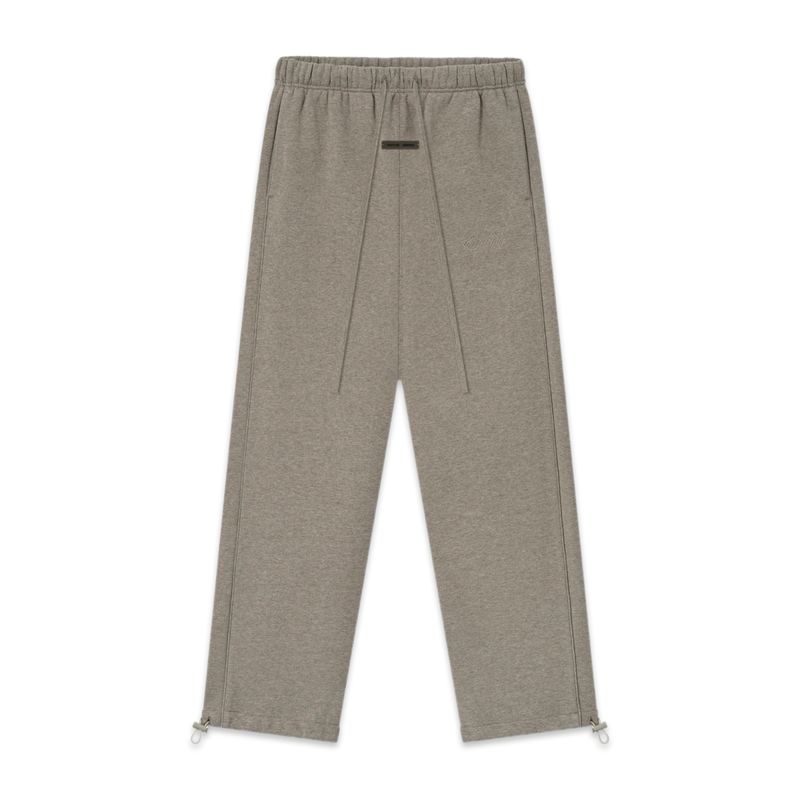 Fear of God Essentials Relaxed Fleece sweatpants Dune. Fear of God Essentials Relaxed Fleece sweatpants Dune.