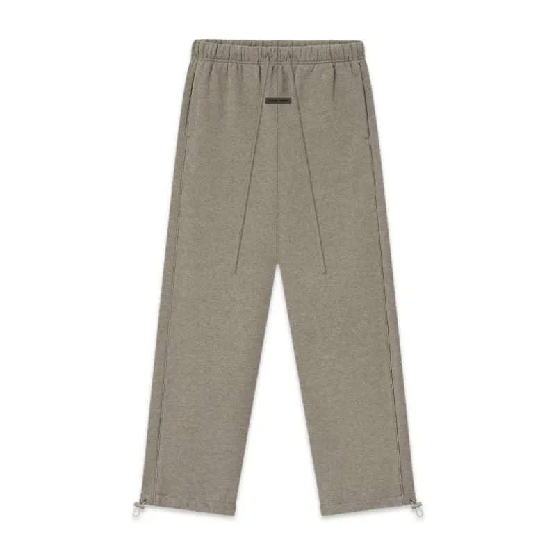 Fear of God Essentials Relaxed Fleece sweatpants Dune.