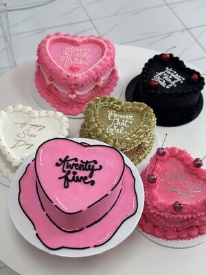 Create Your Own One Tier Heart Cake