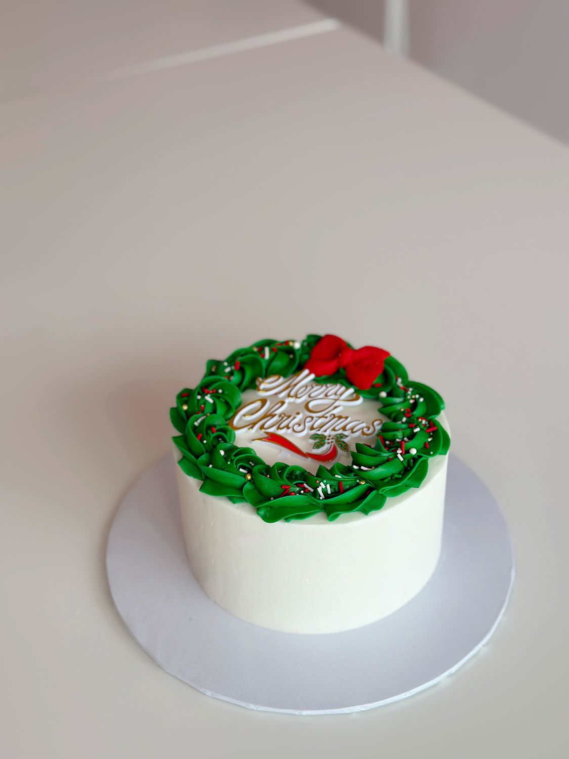 Wreath Holiday Cake