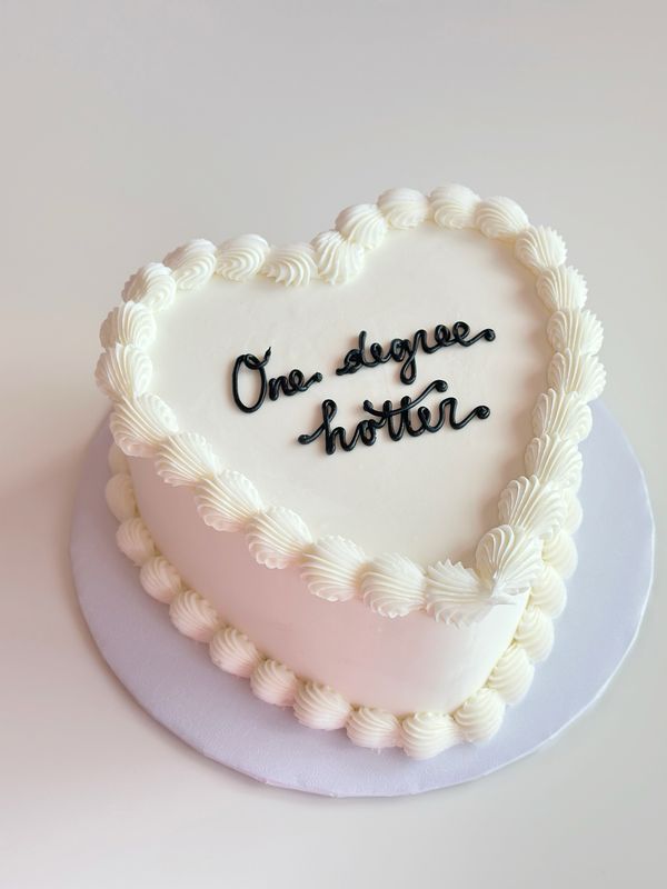 Vintage Heart Cake