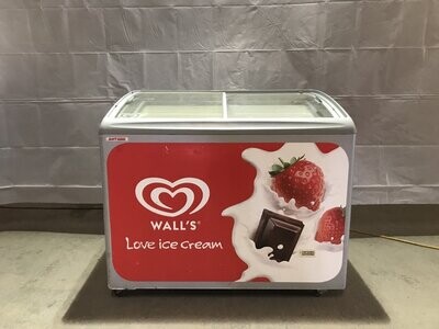 Walls ice cream chest freezer