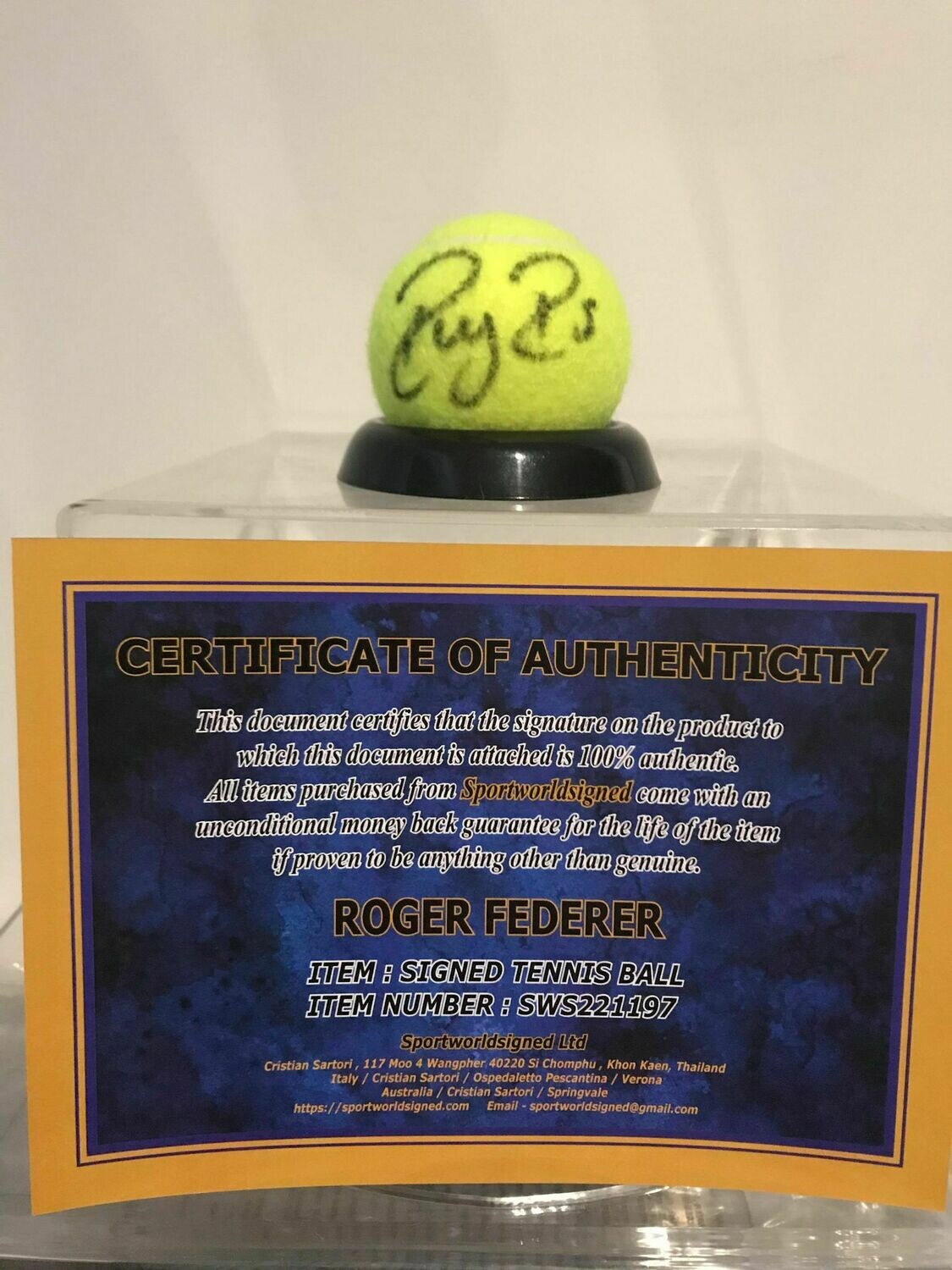 Pallina Tennis ROGER FEDERER   Autografata  Signed ROGER FEDERER RF with COA certificate of authenticity