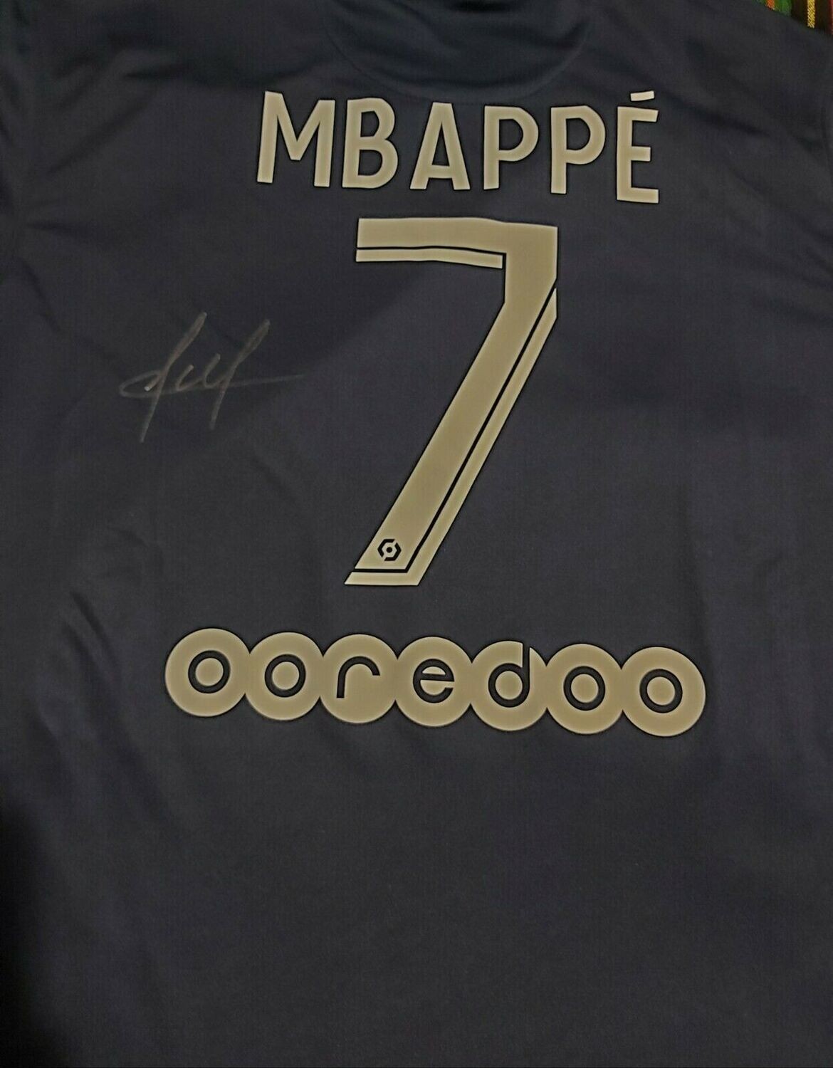 MAGLIA PARIS ST GERMAIN 2021 2022 Autografata MBAPPE 7 Signed MBAPPE 7 Signed with COA certificate of authenticity Autograph Mbappe 7