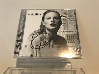 TAYLOR SWIFT signed CD  signed record Autografi TAYLOR SWIFT signed CD Signed Record Autograph