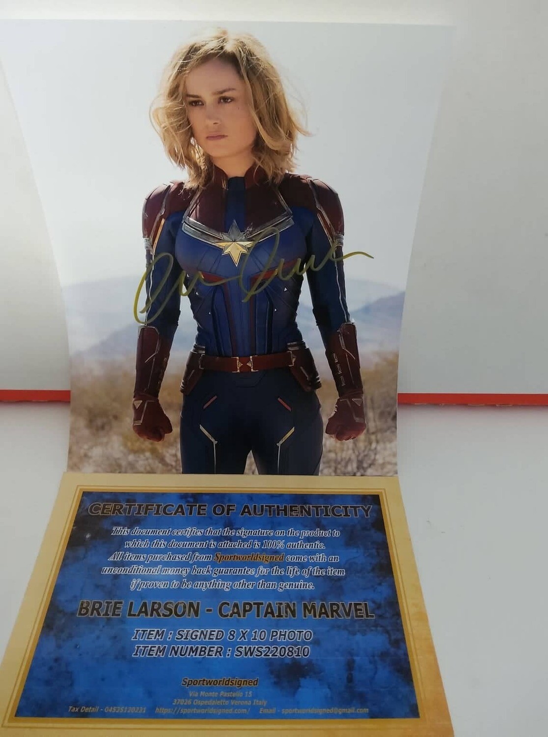 FOTO Captain Marvel  Brie Larson Carol Danvers  Autografata Signed + COA Photo Captain Marvel  Brie Larson Carol Danvers  Autografato Signed