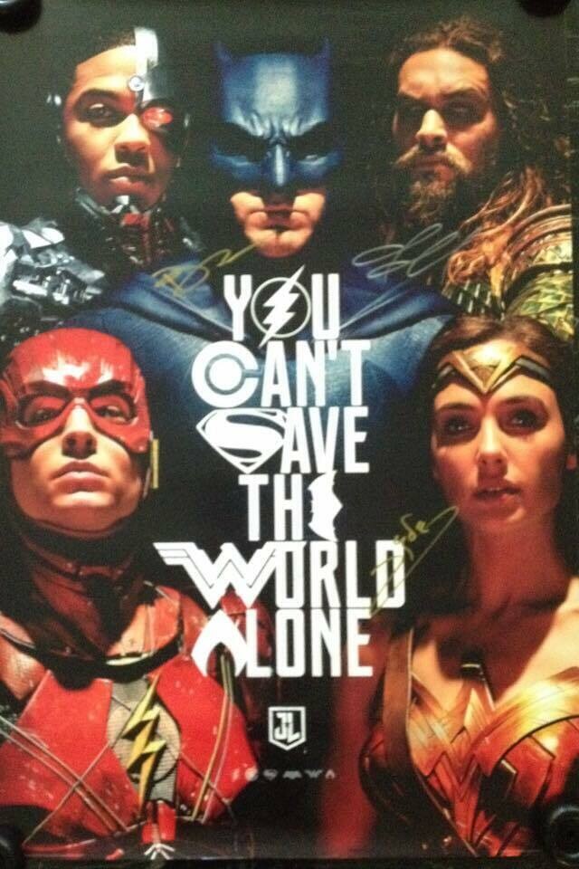Poster Signed Justice League movie poster 61x91 cm
Signed by Gadot Affleck Momoa   Autografato Signed + COA Poster Justice League   Autografato Signed